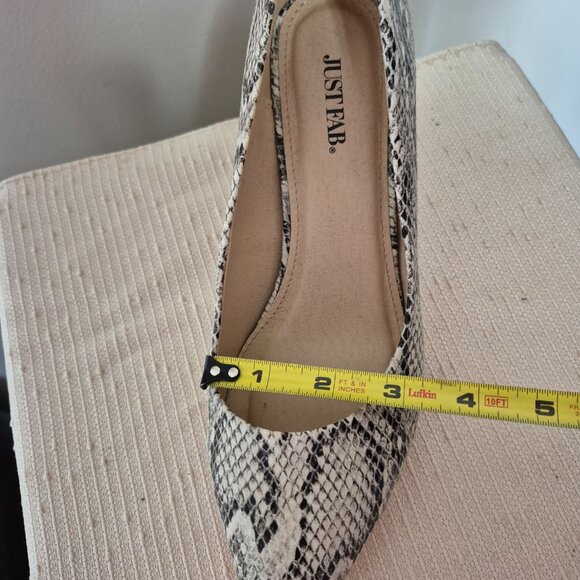Faux Leather Snakeskin Pumps - Picture 12 of 12